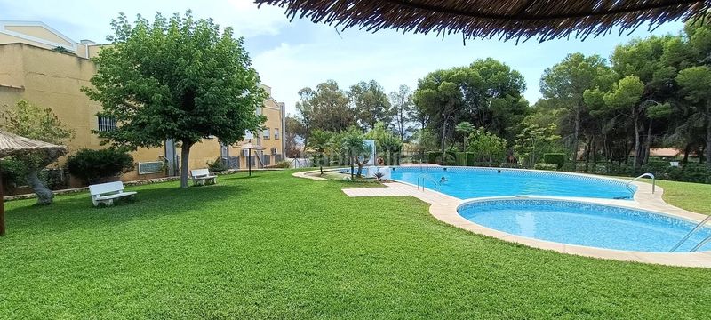 Foto 12fbf8dc-de6d-485f-9790-862487a47160. Casa adossada amb calefacció aparcament piscina a Nucia (la)