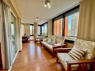 Apartament a Levante Alto. En exclusiva amplio piso reformado en una de las mejores zonas d