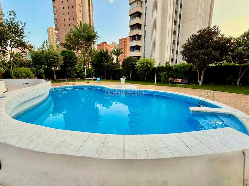 Foto 50f63559-cfac-4c98-b586-2837e4e37c98. Apartament amb aparcament piscina a Levante Alto Benidorm