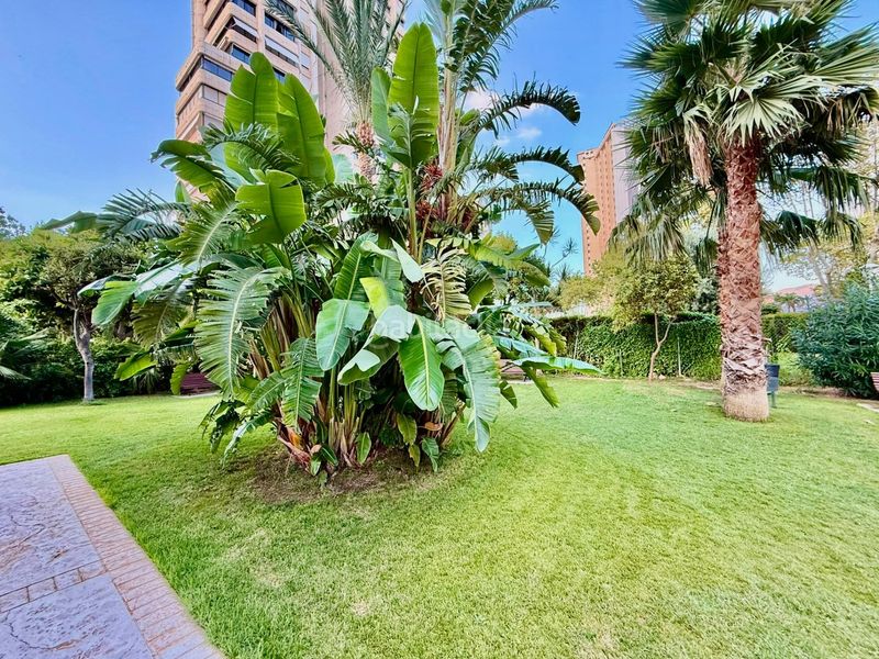 Foto 5620cf44-d838-4dff-ab96-e54d3a7da097. Apartament amb aparcament piscina a Levante Alto Benidorm