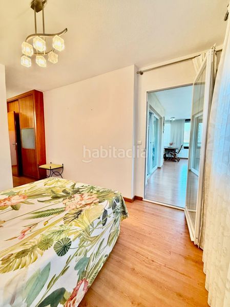 Foto bdb3e970-8e93-43f6-bc29-35a869c3a6c9. Apartament amb aparcament piscina a Levante Alto Benidorm