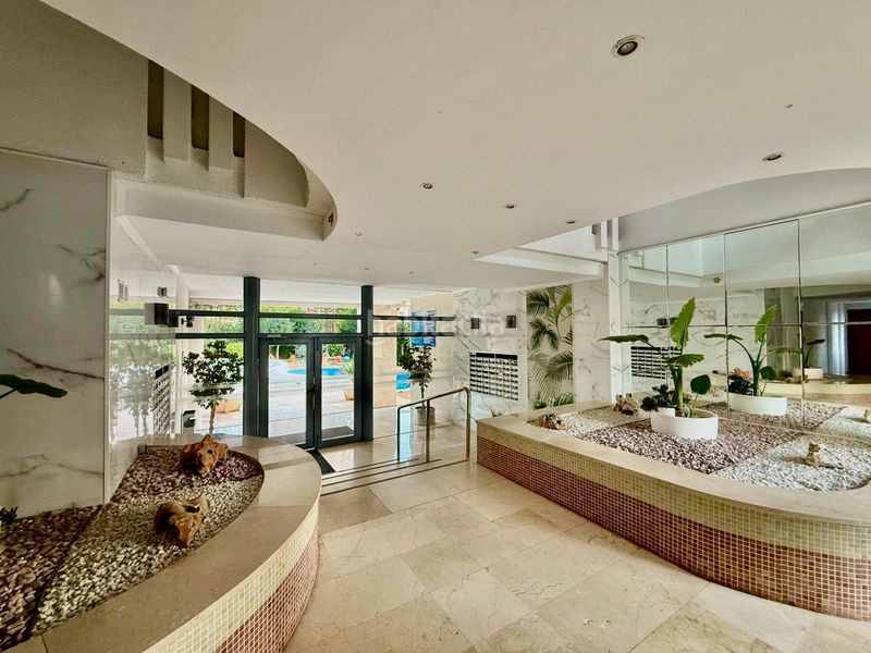 Foto f363763e-dca7-4e6c-a368-c13ee9d4f569. Apartament amb aparcament piscina a Levante Alto Benidorm