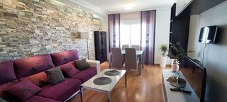 Appartement  Avenida alfonso puchades. Amplio piso reformado de 3 dormitorios, con vistas al mar en ben