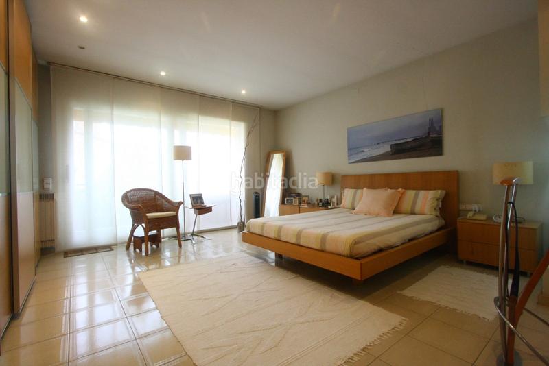 Foto e54768b5-8f1b-4753-b1b6-6d04d246b7f1. Casa a Casagemes Badalona