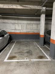 Affitto Posto auto  Carrer de jacinto benavente. Pl. parking en cañado