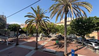 Pis  Plaça de casagemas. Vivienda a reformar en pz. casagemes