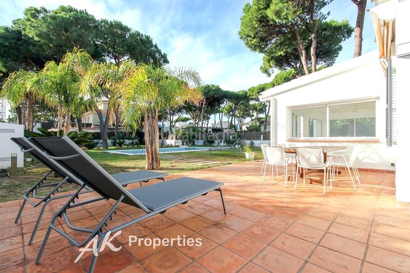 Foto 21f8dfed-2a1c-4ef8-a783-094d336ec79e. Alquiler casa alquiler disponible desde 15 de enero amueblado totalmente en Castelldefels