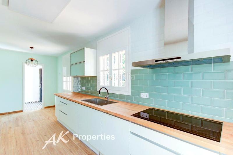 Foto b485ed22-197e-40b1-8eb1-6d90ff832e51. Miete haus mit heizung pool in La Pineda Castelldefels