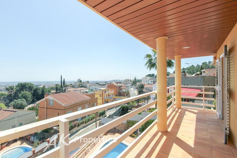 Foto 05fa3939-d94f-417d-882d-aca8ab4cf46a. Maison avec chauffage parking piscine dans Torrent Ballester Viladecans