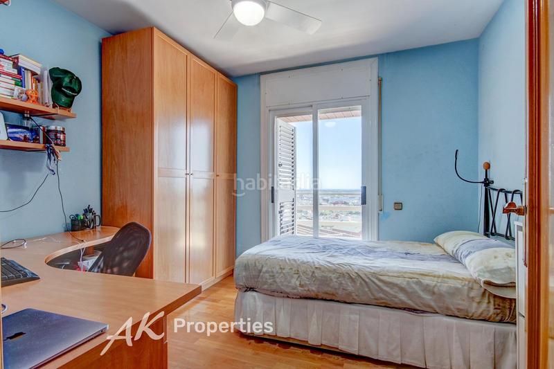 Foto 0ffe9795-2c75-4d9e-86e3-bb4385e46b22. Maison avec chauffage parking piscine dans Torrent Ballester Viladecans