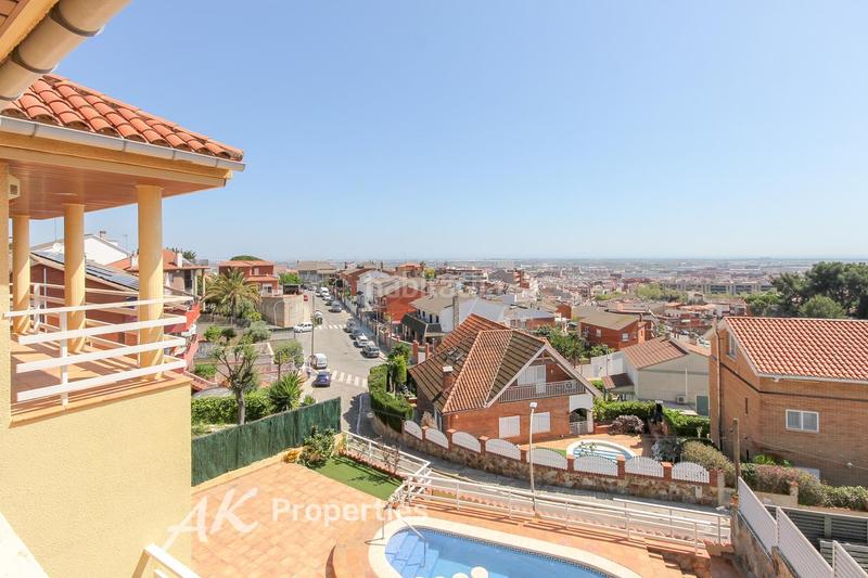 Foto d25974d2-0a68-438b-b2f1-19f5d0b13c75. Maison avec chauffage parking piscine dans Torrent Ballester Viladecans
