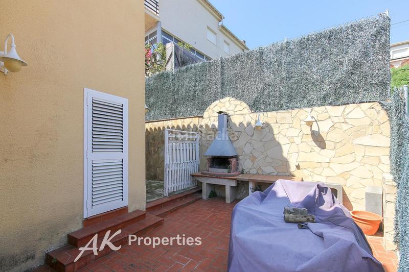 Foto f9d6477e-cd1b-47cd-b3b5-7cb72edb8efc. Maison avec chauffage parking piscine dans Torrent Ballester Viladecans