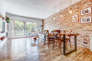 Etagenwohnung in Bellamar. Bonito piso reformado tres habitaciones
