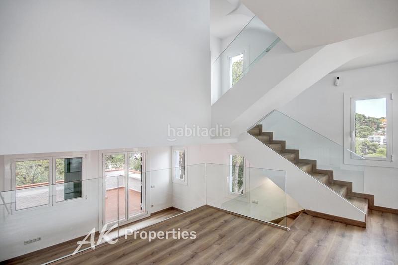 Foto 6eb97f07-1ad0-4c53-98fc-c8506c054d9a. Casa con riscaldamento parcheggio piscina in El Poal Castelldefels