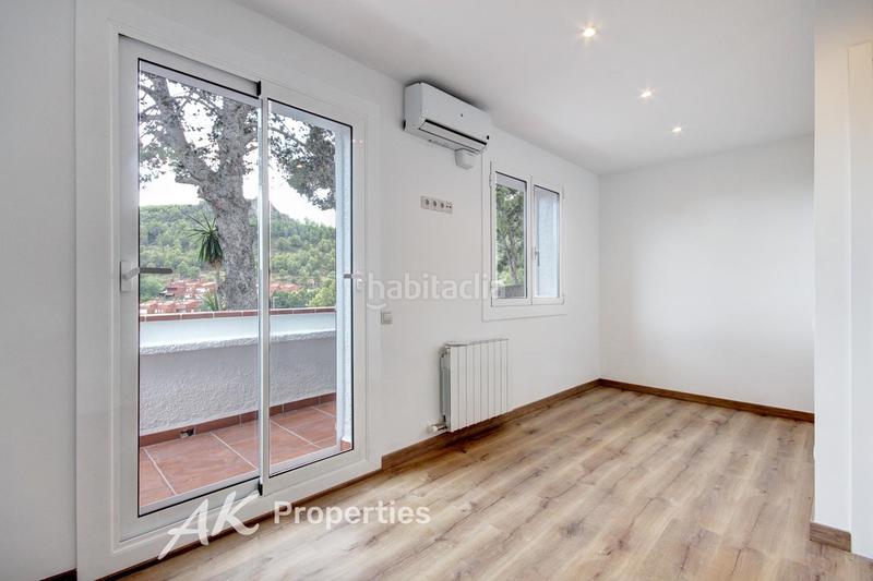 Foto 9bb1f8ab-726e-4f9a-9e6a-974df4457ee9. Casa con riscaldamento parcheggio piscina in El Poal Castelldefels