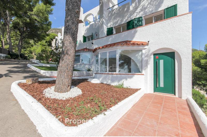 Foto ab5efb39-0a58-4d84-8fd8-afe3c5d88ea4. Casa con riscaldamento parcheggio piscina in El Poal Castelldefels