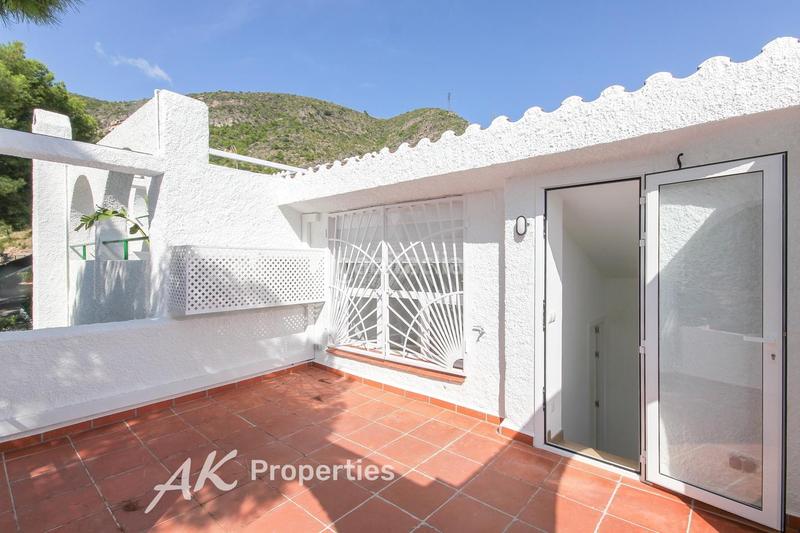 Foto c484ddf0-f68d-45df-b4cd-1c38b7992bcc. Casa con riscaldamento parcheggio piscina in El Poal Castelldefels