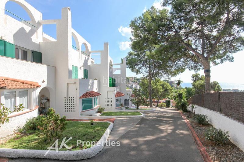 Foto ebc8d103-6039-47f7-a294-ca87d05ffad0. Casa con riscaldamento parcheggio piscina in El Poal Castelldefels