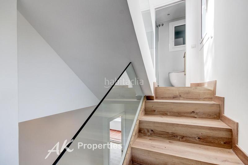 Foto efeaf8fa-3a8a-43a3-ad14-f006293d491d. Casa con riscaldamento parcheggio piscina in El Poal Castelldefels