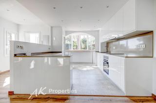 Casa a El Poal. Casa recien reformada con vistas al mar