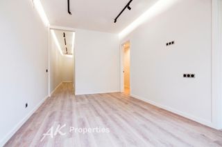 Piso  Nou de la rambla. Exclusivo piso totalmente reformado a estrenar en el centro de b