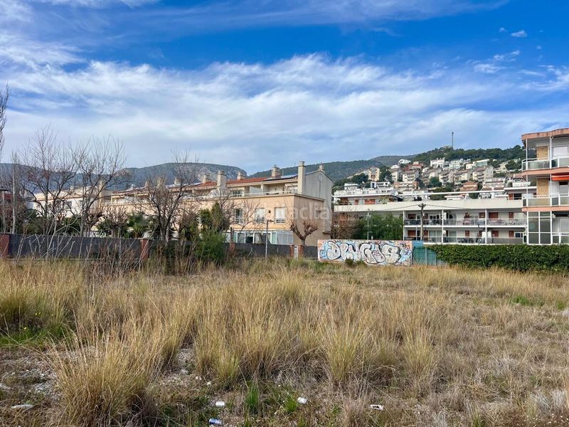 Foto 934ed077-eb52-4ffc-9e63-bb4d0607d3df. Terreny residencial a Baixador Castelldefels