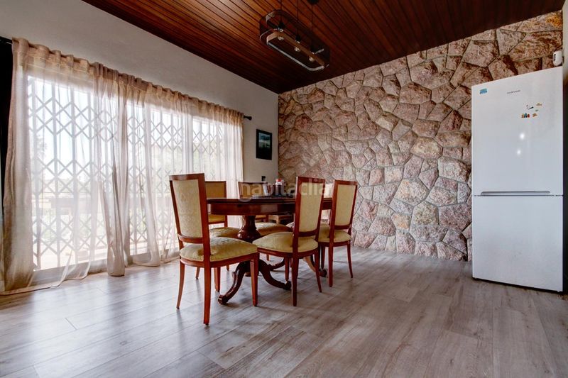 Foto d0c64045-64d1-4987-ae4d-c130fdc13b19. Casa amb calefacció aparcament piscina a Segur de Calafell nucli urbà Segur de Calafell