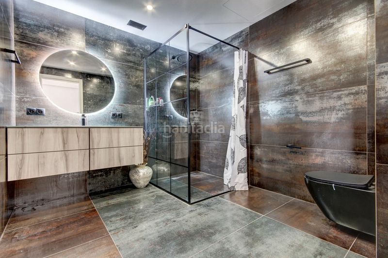 Foto dfce800c-ed36-41b8-834b-5509945edbe3. Casa amb calefacció aparcament piscina a Segur de Calafell nucli urbà Segur de Calafell