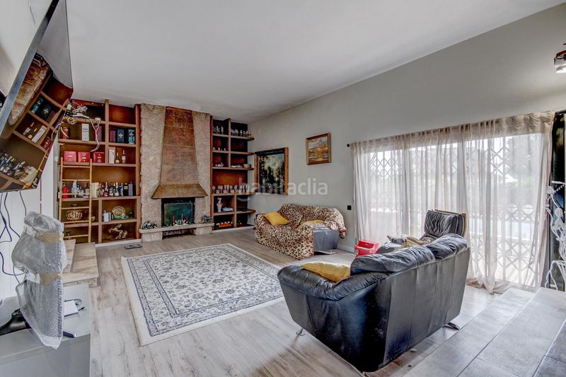 Foto fa98099d-a0ed-4aef-8726-3b65b7e7b770. Casa amb calefacció aparcament piscina a Segur de Calafell nucli urbà Segur de Calafell