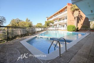 Pis  De bellamar. Luminoso apartamento con terraza y piscina en bellamar