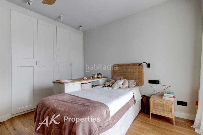 Foto bc813355-f763-4e1c-8d6a-483fe3149f9e. Casa amb calefacció piscina a Granvía-Mar Castelldefels