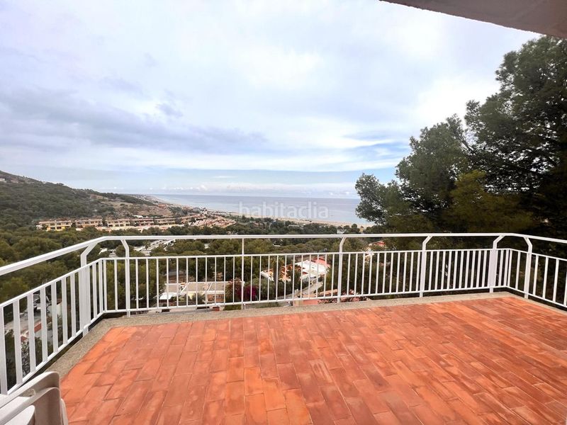 Foto 050ee4b7-d1cd-49b1-a710-8fdd998a82d8. Lloguer casa amb piscina a les botigues de Sitges Sitges
