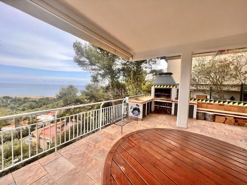 Foto afbf9aaf-3406-468d-a96c-8d718fd142ed. Lloguer casa amb piscina a les botigues de Sitges Sitges