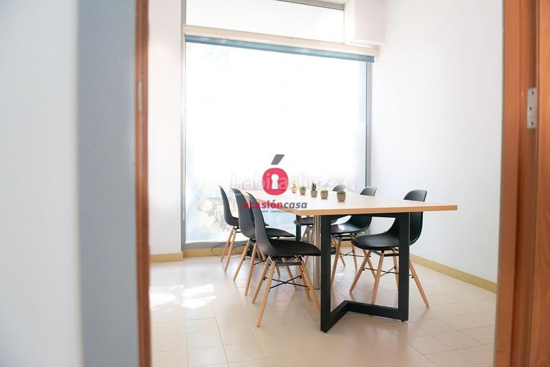 Foto 1b8d3ca3-08da-405b-960d-9660857a626e. Miete büro in Sant Andreu de Palomar Barcelona