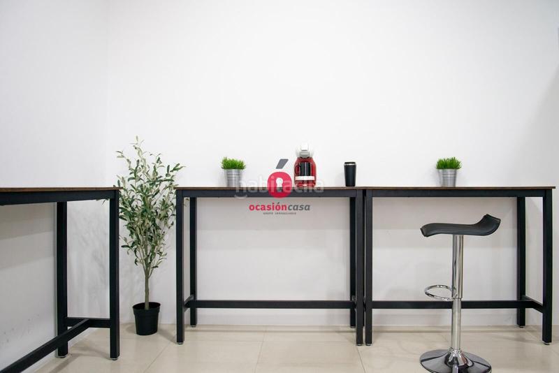 Foto d055e71a-078b-4b89-8f6d-6cd6eb0442b5. Miete büro in Sant Andreu de Palomar Barcelona