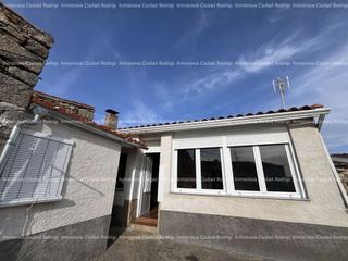 Casa a Villar de Ciervo. Casa muy cuidada en villar del ciervo con mucho terreno