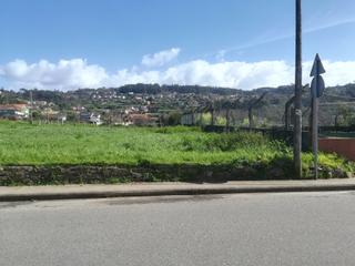 Terreno residencial en Bembrive. Parcela edificable con proyecto y licencia en bembrive, vigo.