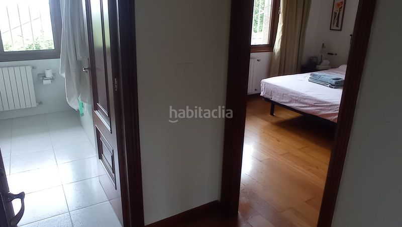 Foto 6c854aca-6aa2-4476-9444-5a4b8e63a6b9. Casa amb xemeneia calefacció a Lavadores Vigo