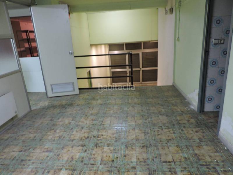 Foto 78c6d17a-3da3-4239-a90d-f48255aec17c. Alquiler local comercial  en alquiler en canovelles en Granollers