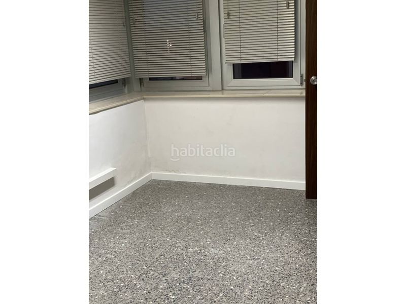 Foto 02b88dd9-4b12-488a-b9b4-61cd671e80ff. Alquiler oficina en calle folch i torres 12 oficina en venta en Centre en Granollers