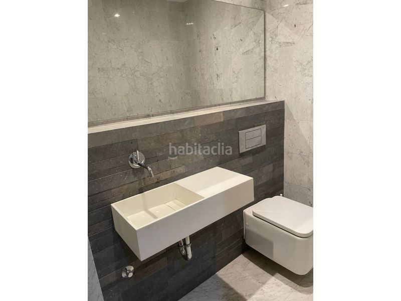 Foto c4cfb37a-2566-4234-a0a6-062c7e878563. Alquiler oficina en calle folch i torres 12 oficina en venta en Centre en Granollers