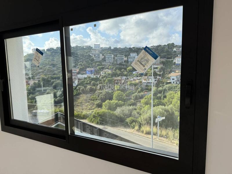 Foto 5c08ccf9-cffa-4375-bde0-26c57b336fa7. Casa amb calefacció aparcament piscina a Segur de dalt Segur de Calafell