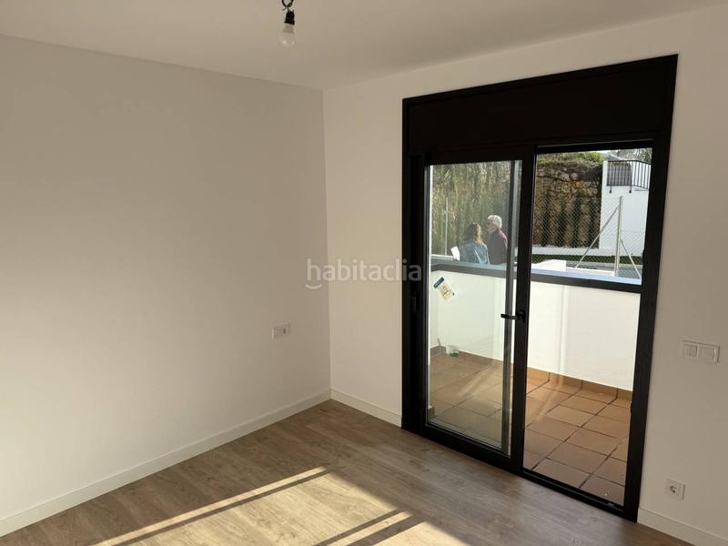 Foto cc724701-83e6-40c6-8e6c-f1665c16312c. Casa amb calefacció aparcament piscina a Segur de dalt Segur de Calafell