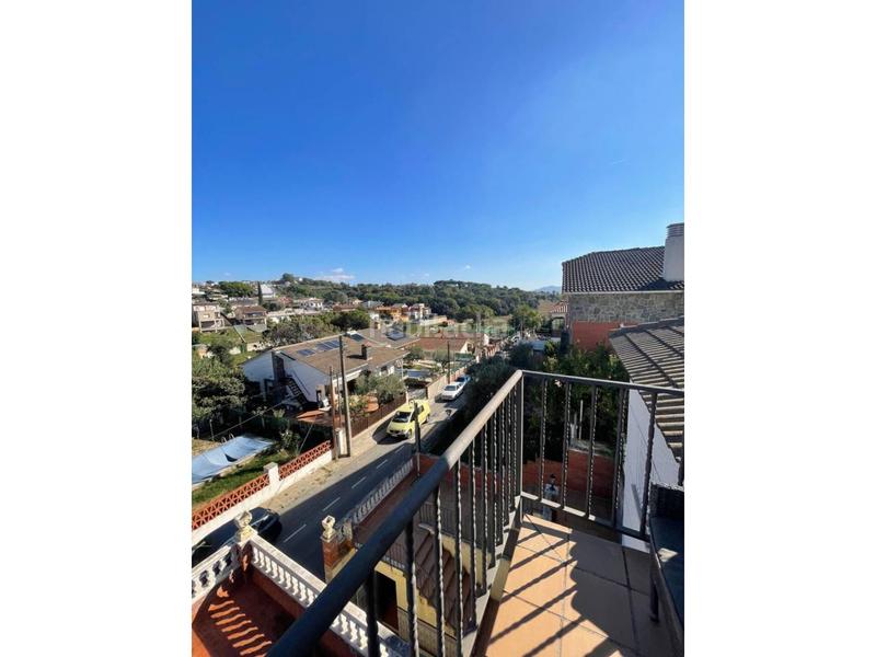 Foto 0f68e7ee-9a2c-448f-896a-cabc5549ae32. Casa amb calefacció aparcament piscina a Lliçà d´Amunt