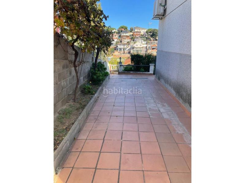 Foto 6c393bcc-223b-4d10-b39a-cd51f0e367bf. Casa amb calefacció aparcament piscina a Lliçà d´Amunt