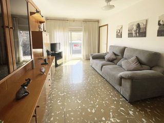 Etagenwohnung  Calle girona. Venta de piso en granollers autentica oportunidad