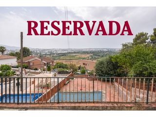 Casa  Camino santa maría de vilalba. Chalet independiente con vistas panorámicas y gran potencial en