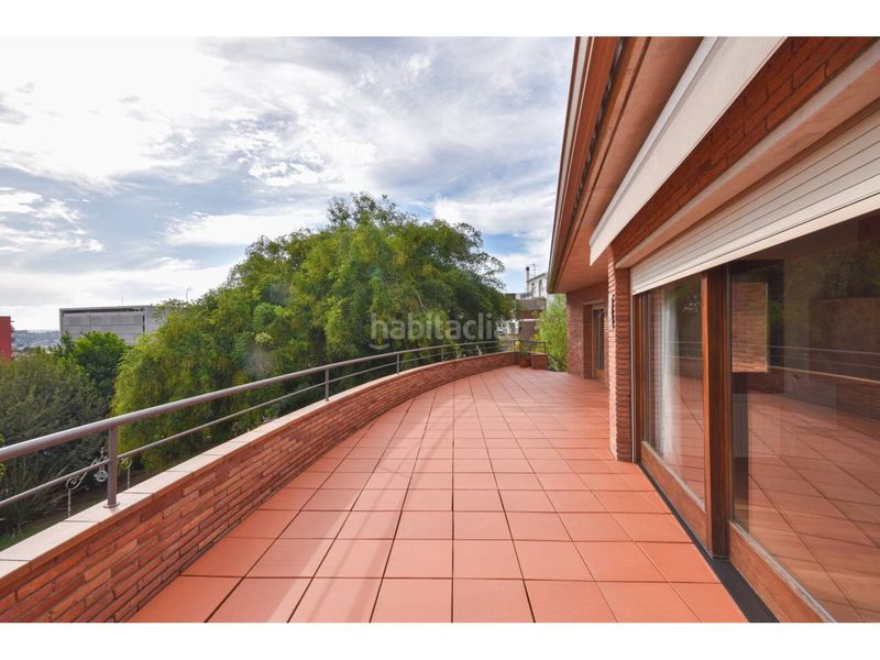 Foto f6eafee0-aa1d-437e-8ee1-71c3400ab08c. Casa amb calefacció aparcament a Font Verda Granollers