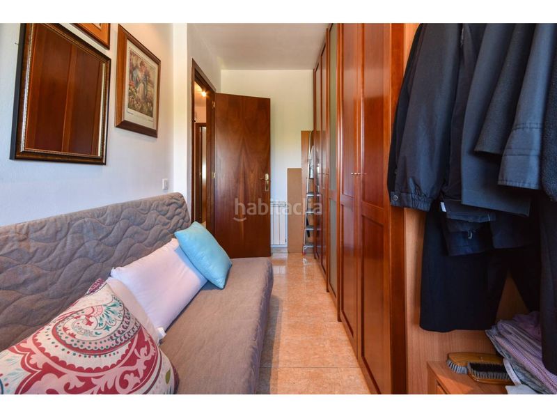 Foto 616e6637-19db-4289-b80e-94b19d546e6c. Casa adosada magnífica casa adosada para entrar a vivir en impecable estado en Canovelles