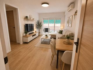 Etagenwohnung  Calle sant isidre. Ocasión única en el centro de martorelles! amplio piso de 4 hab.